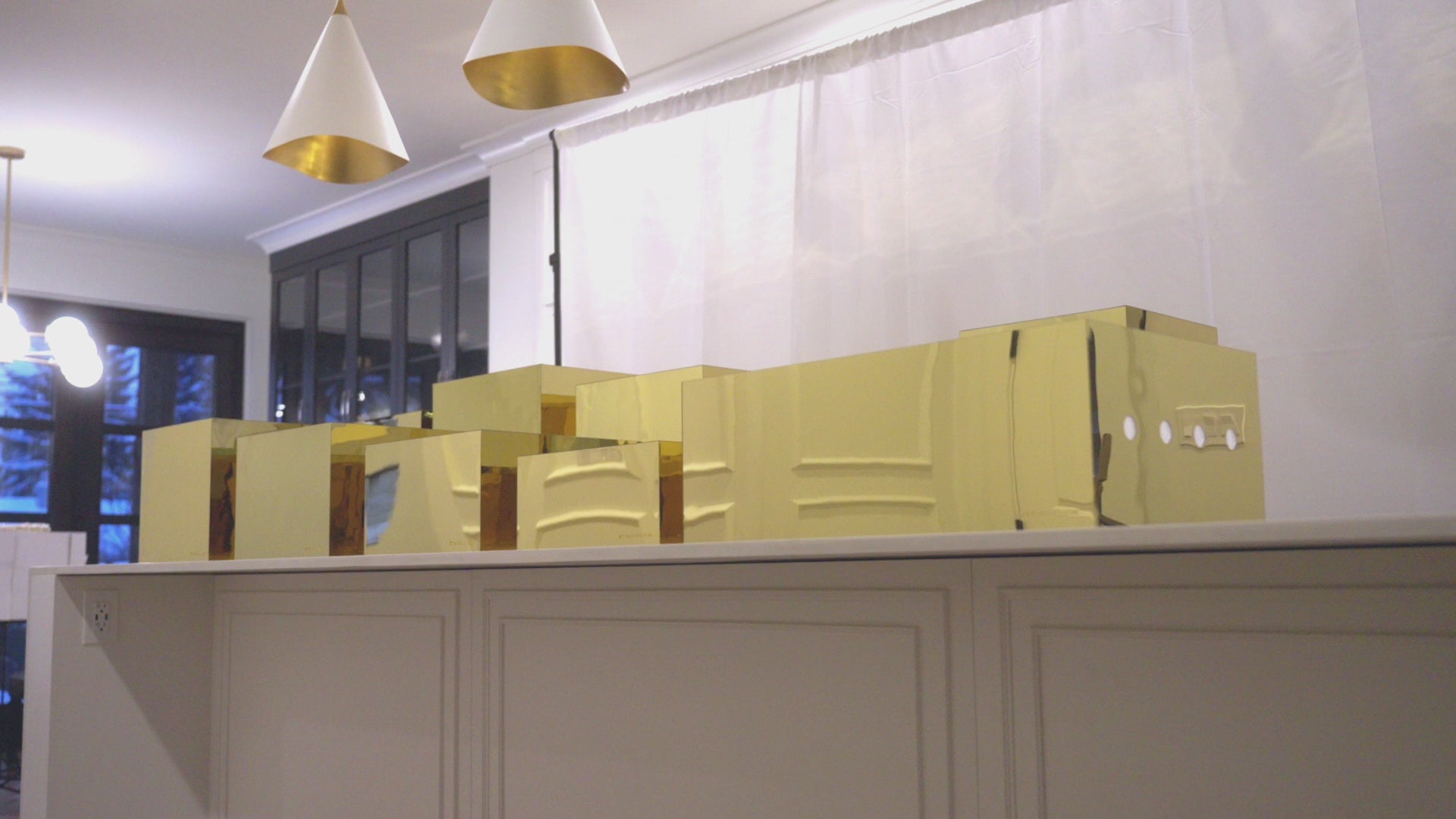 Gold Premium Acrylic Food Display